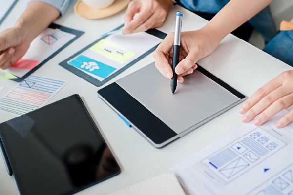 Mobile app prototype presentation SEO strategy brainstorming session